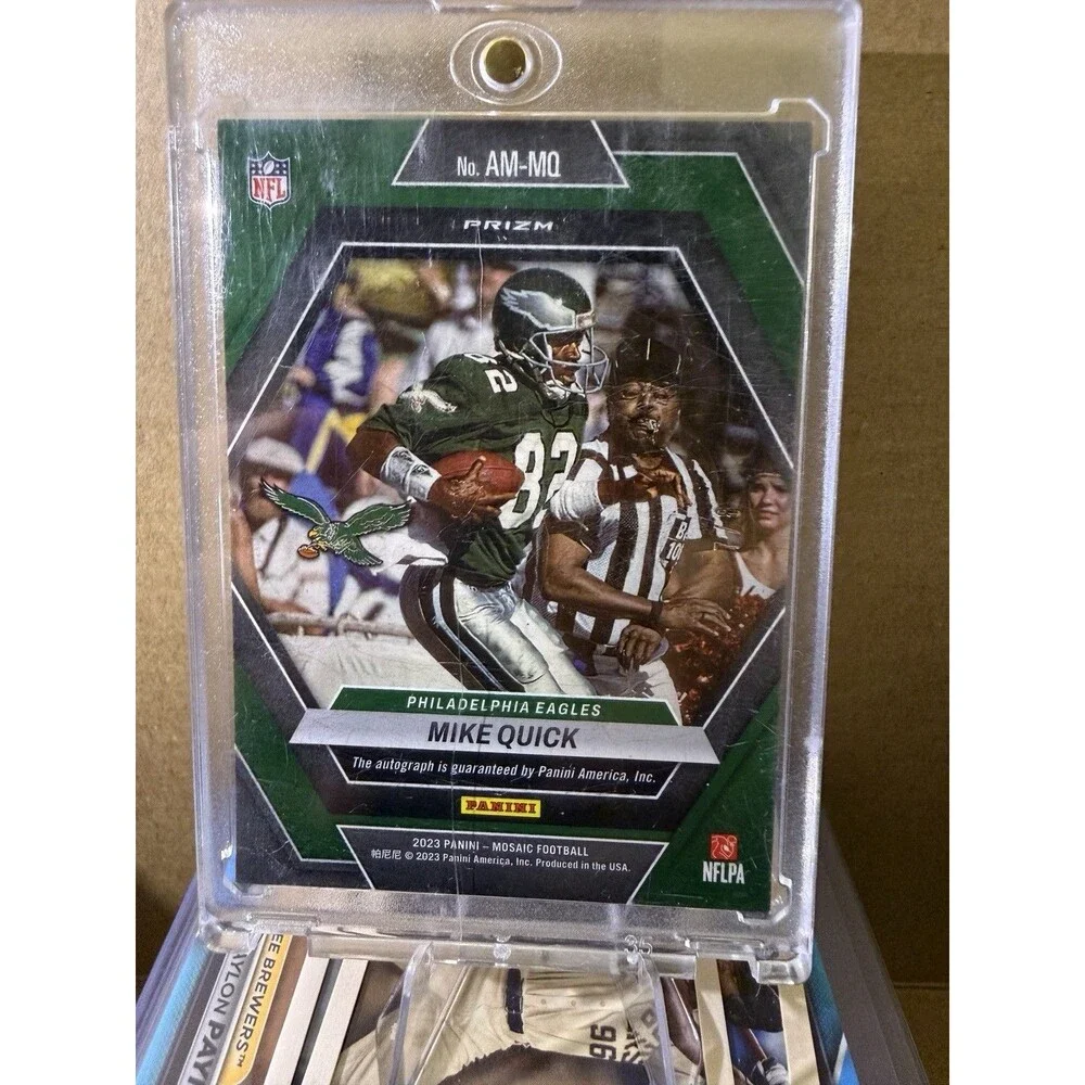 2023 Panini Mosaic Football Mike Quick Eagles Autographs Mosaic Prizm #AM-MQ🔥